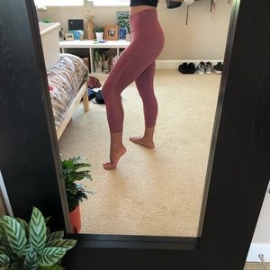 lululemon cropped leggings